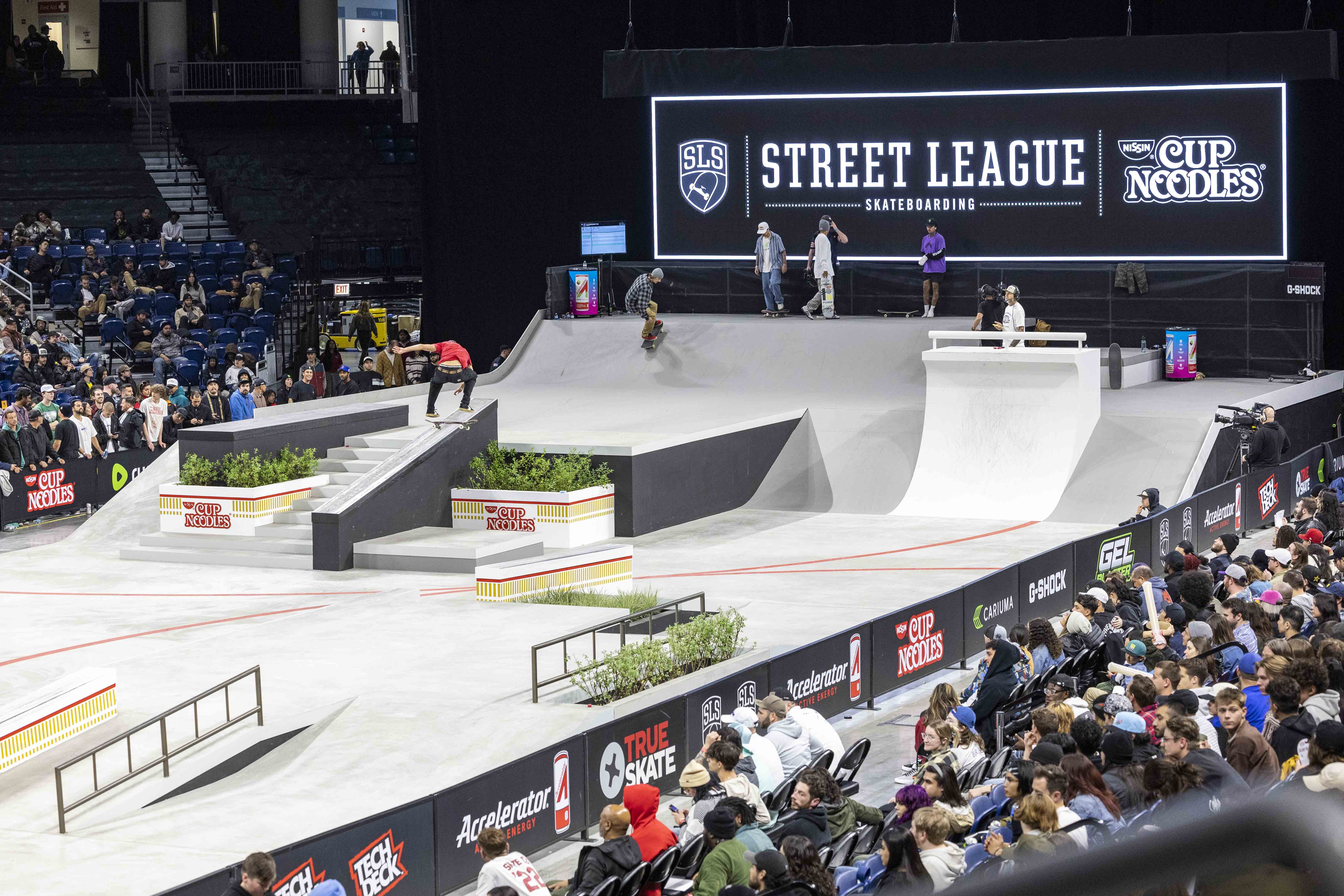 SLS kickflip sequence